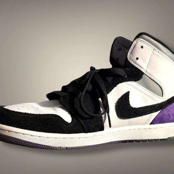 Men\'s 11.5 NIKE AIR JORDAN 1 Mid SE Varsity Purple Leather Sneakers EUC With COA main image 11